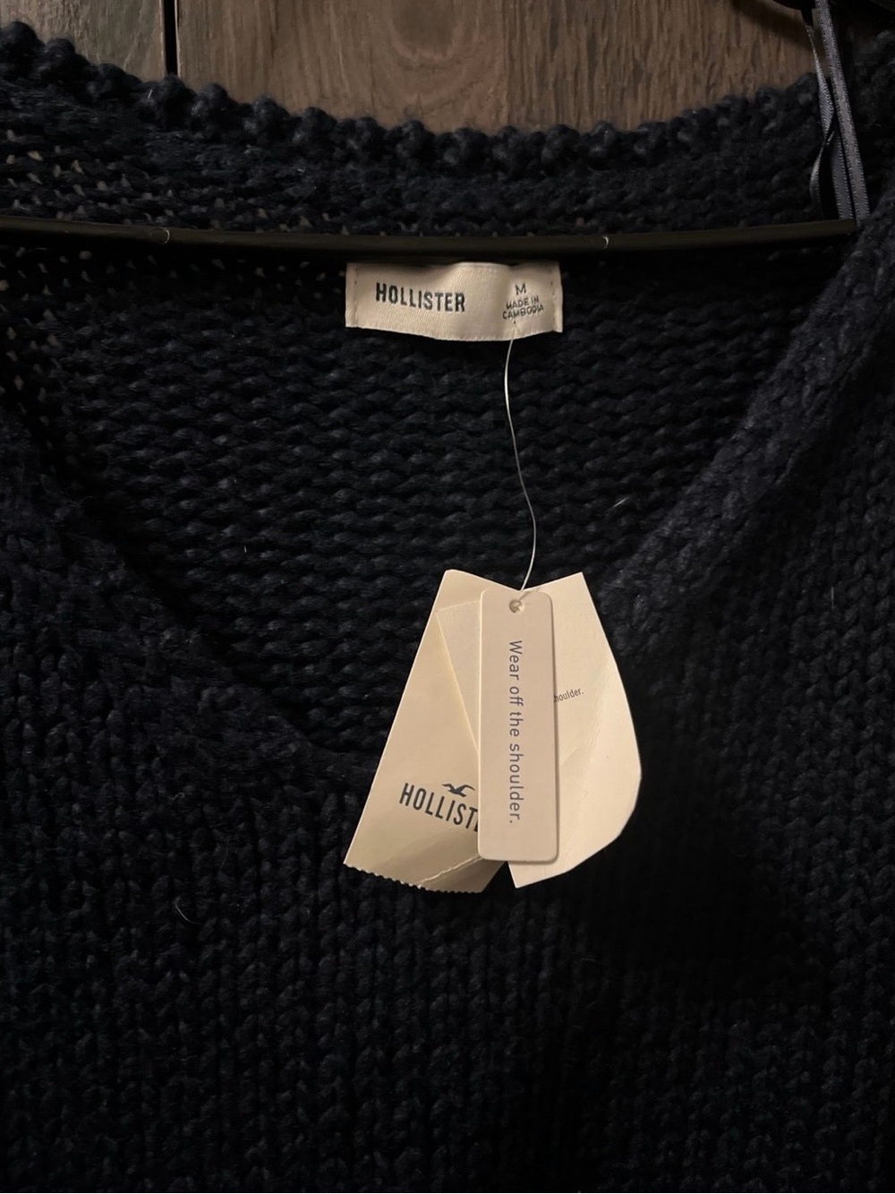 Hollister Navy V-Neck Sweater with Sleeve Ties - Picture 5 of 6